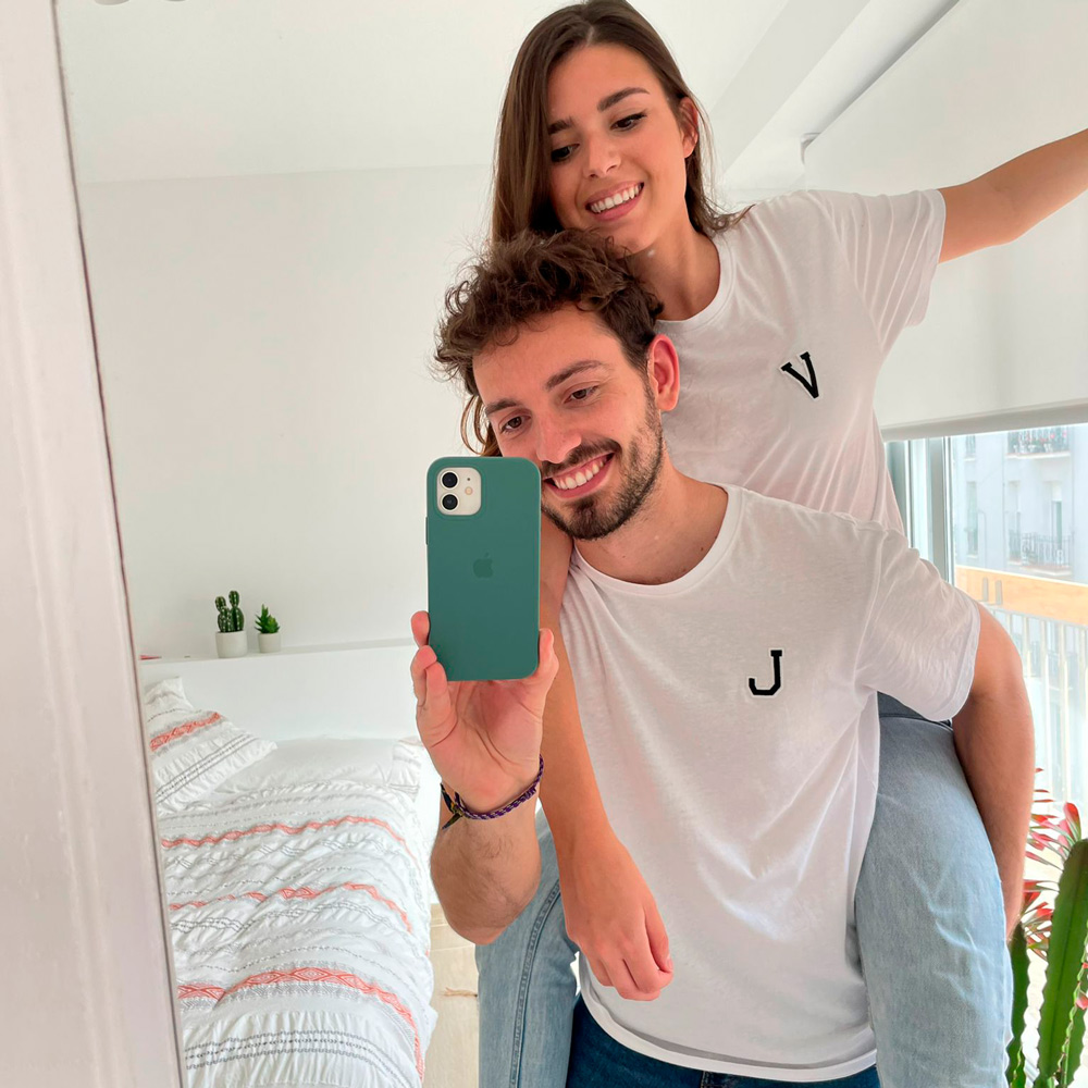 iniciales-camisetas Camisetas blancas con iniciales